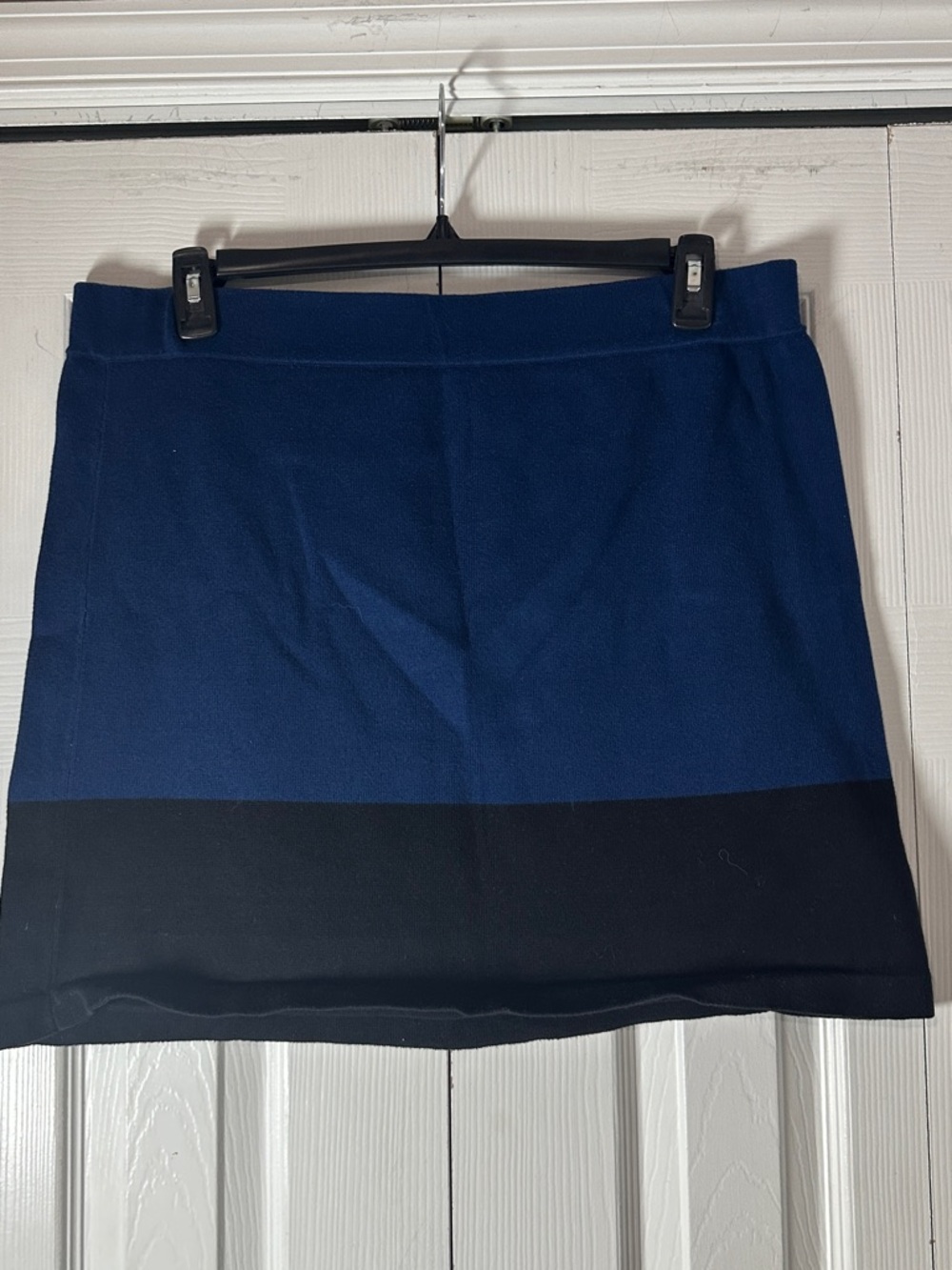 LOFT Navy and Black Colorblock Knit Mini Skirt